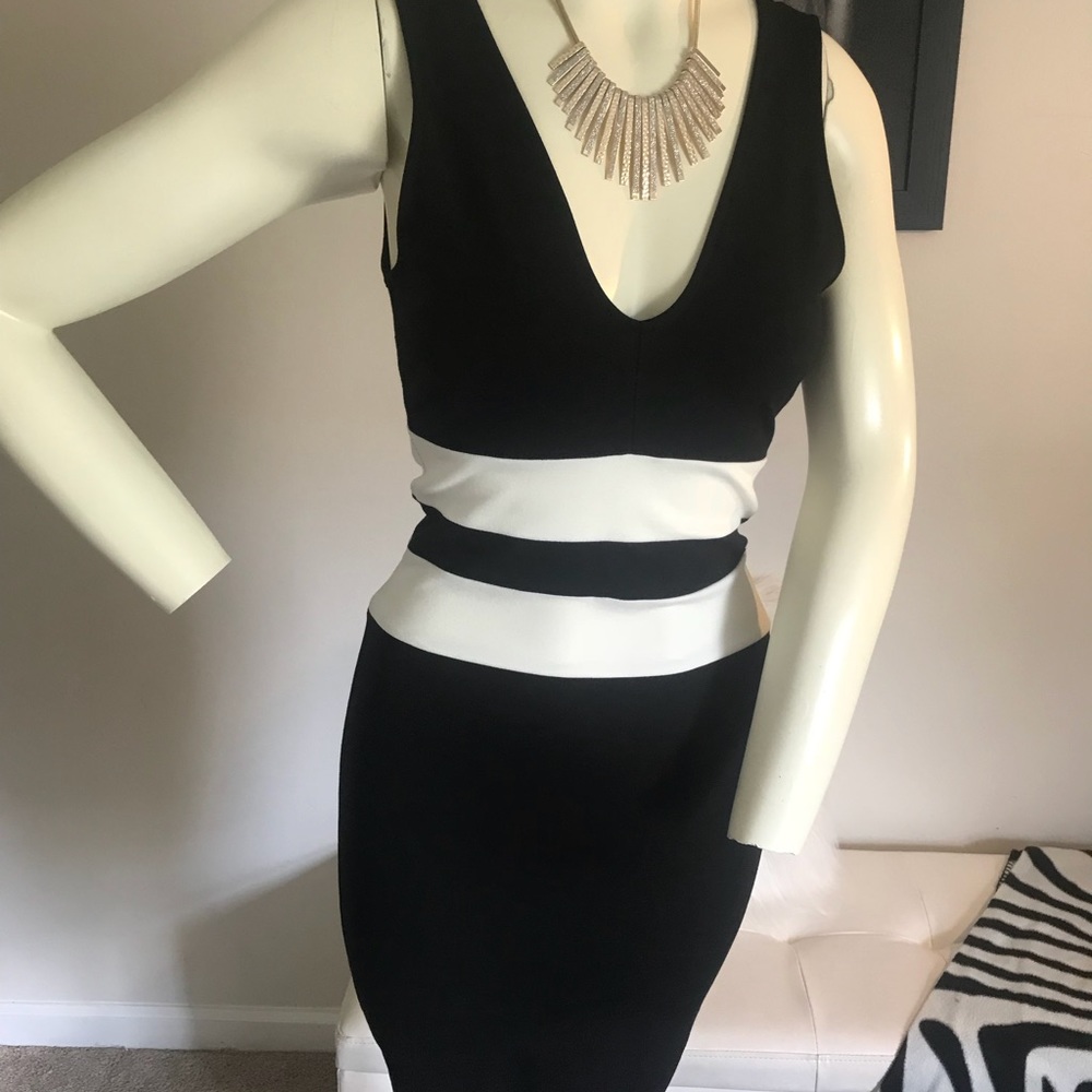 G by guess dress 🔥 SPRING SALE 🔥